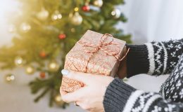 Holiday Shopping Trends Report: Winning Customers Despite Uncertainty